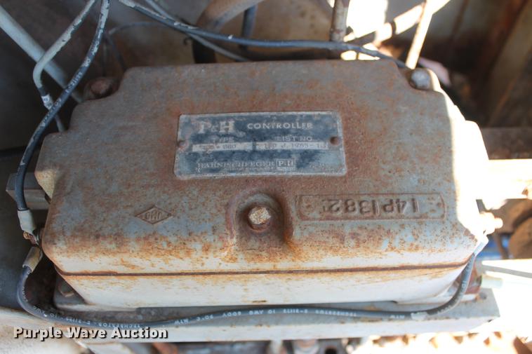 image for item DD4985 1969 P & H 645TC crane