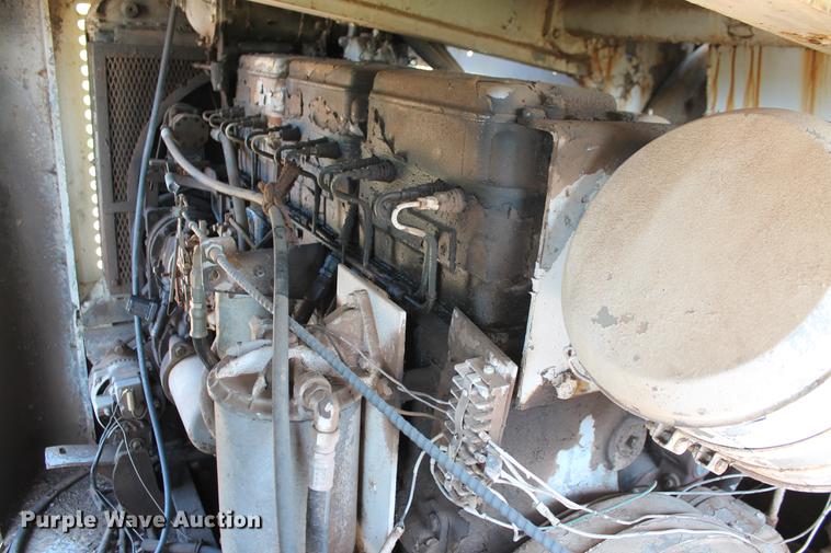 image for item DD4985 1969 P & H 645TC crane