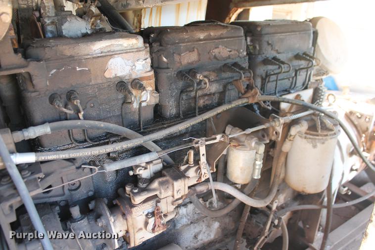 image for item DD4985 1969 P & H 645TC crane