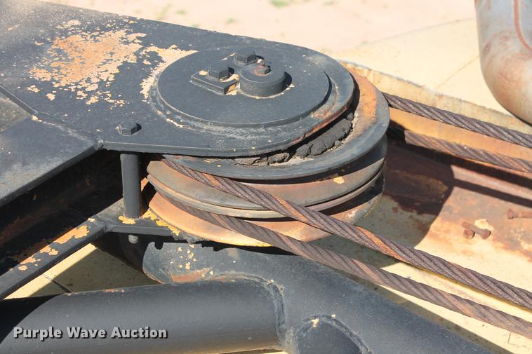 image for item DD4985 1969 P & H 645TC crane