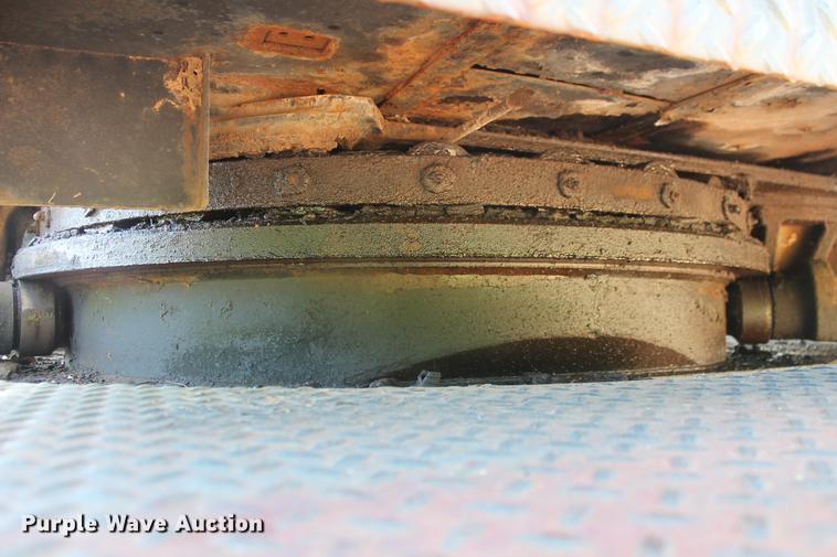 image for item DD4985 1969 P & H 645TC crane