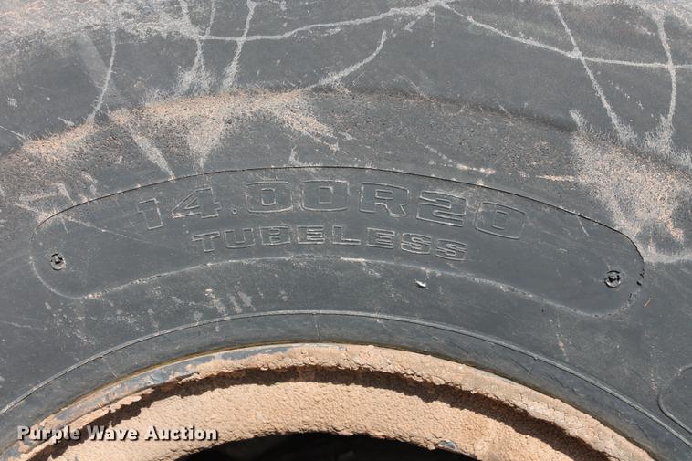 image for item DD4985 1969 P & H 645TC crane