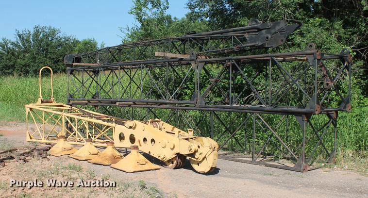 image for item DD4985 1969 P & H 645TC crane