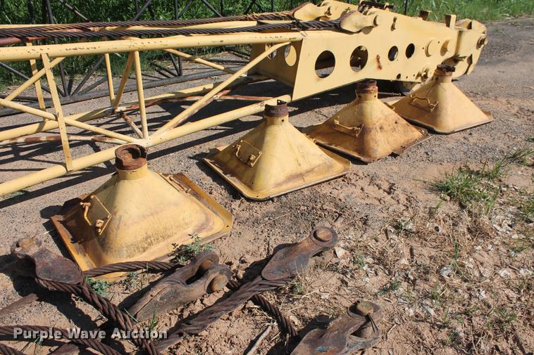 image for item DD4985 1969 P & H 645TC crane