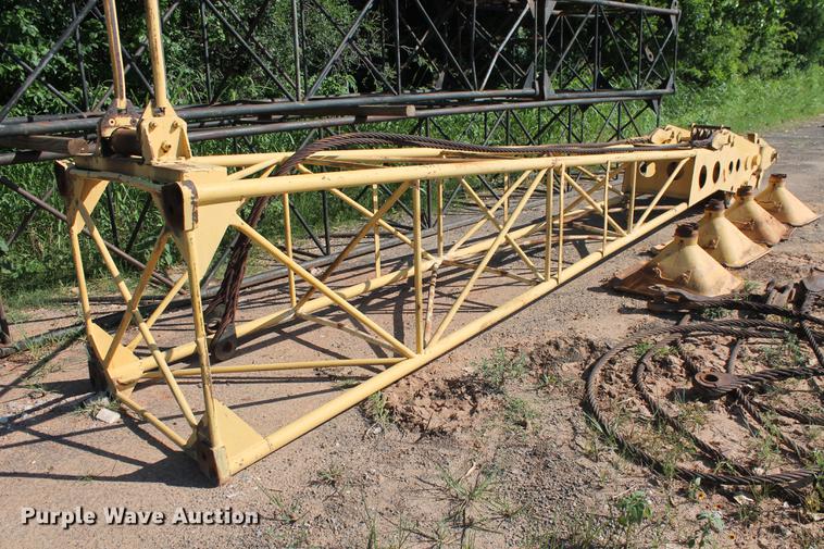 image for item DD4985 1969 P & H 645TC crane