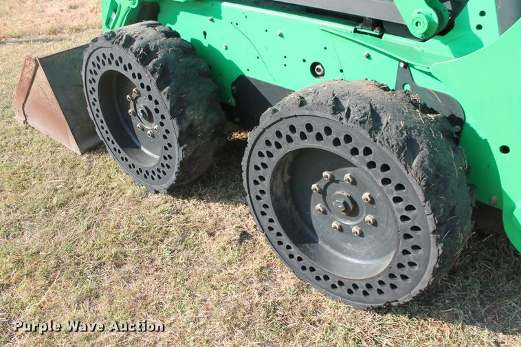 image for item DD5255 2011 Bobcat S175 skid steer