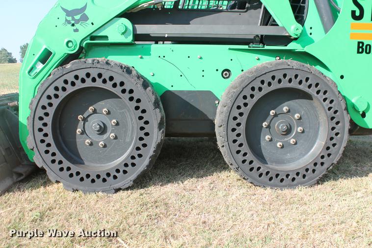 image for item DD5255 2011 Bobcat S175 skid steer