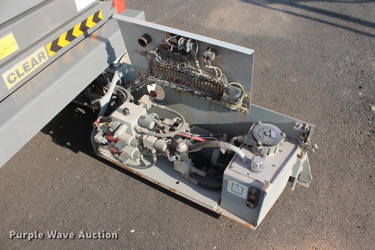 image for item DD5256 2007 Skyjack SJIII 3219 scissor lift