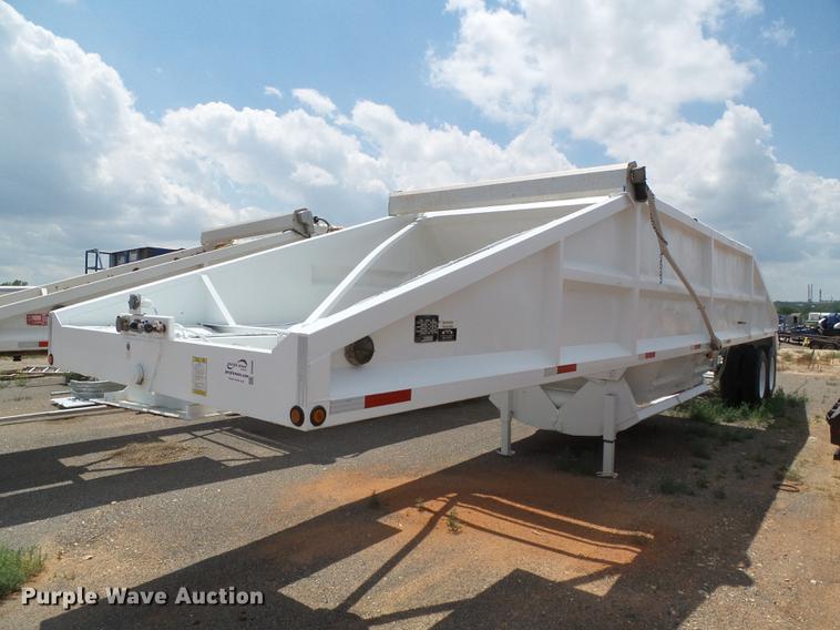 image for item DD5806 2013 Dakota bottom dump trailer