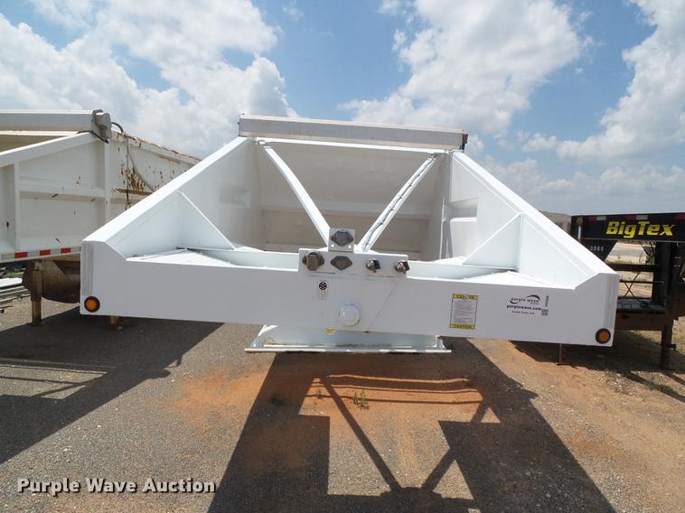 image for item DD5806 2013 Dakota bottom dump trailer