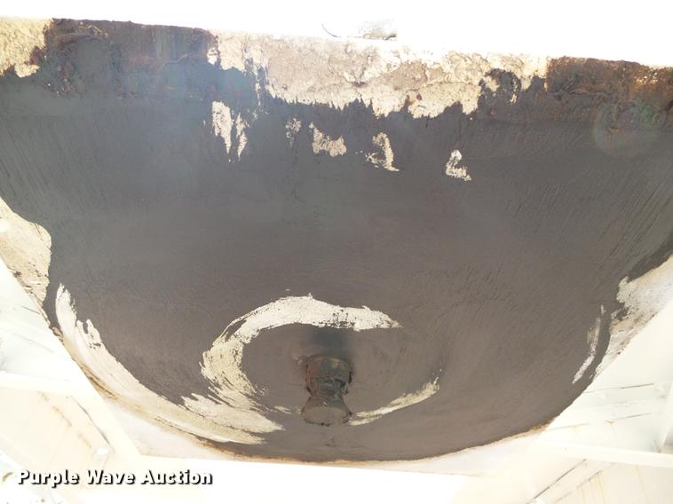 image for item DD5806 2013 Dakota bottom dump trailer