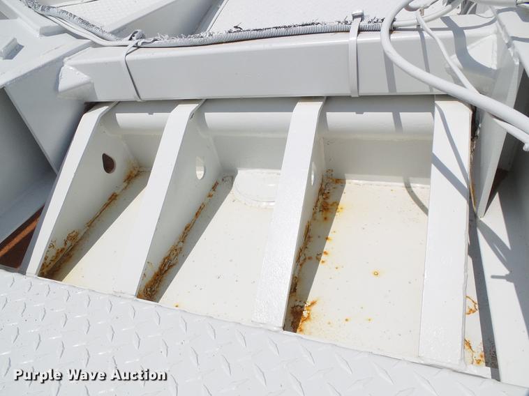 image for item DD5806 2013 Dakota bottom dump trailer