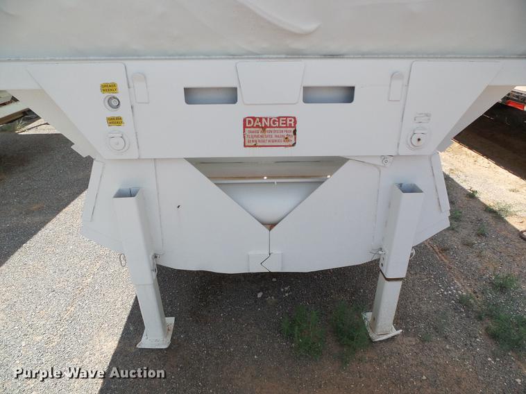 image for item DD5806 2013 Dakota bottom dump trailer