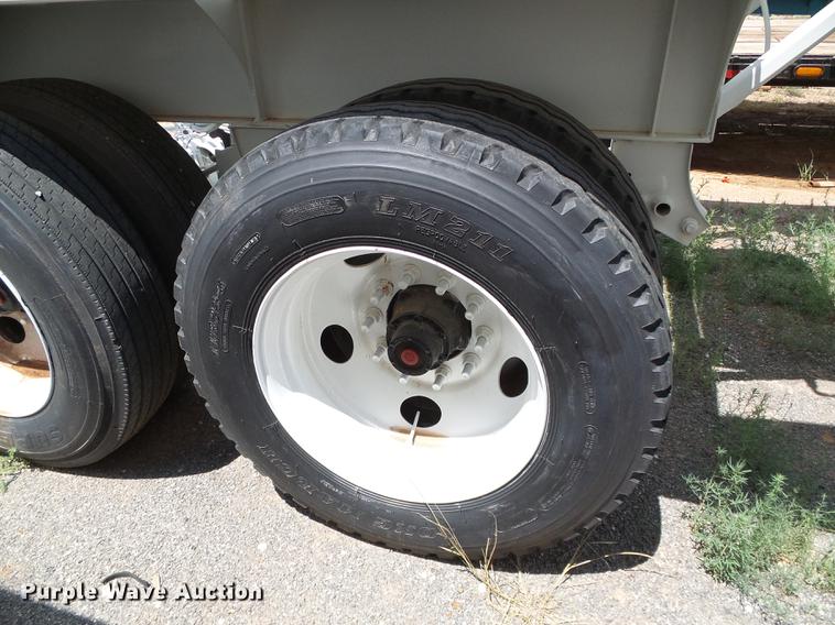 image for item DD5806 2013 Dakota bottom dump trailer