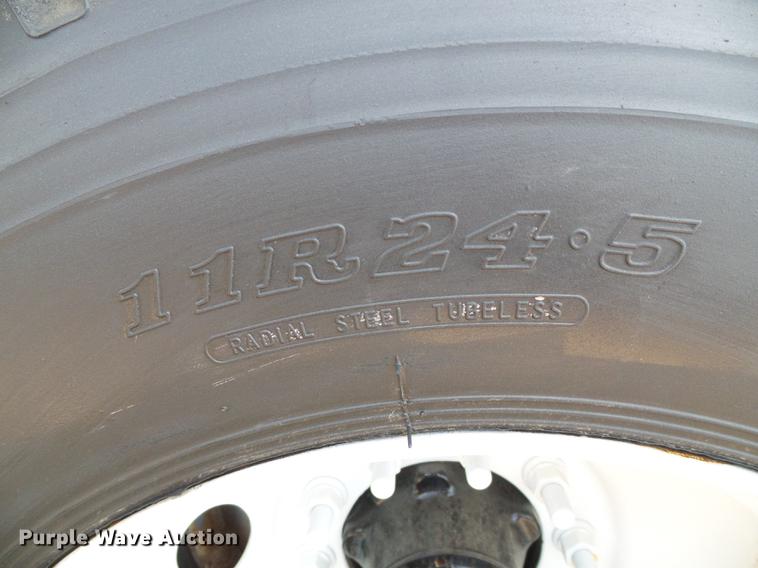 image for item DD5806 2013 Dakota bottom dump trailer