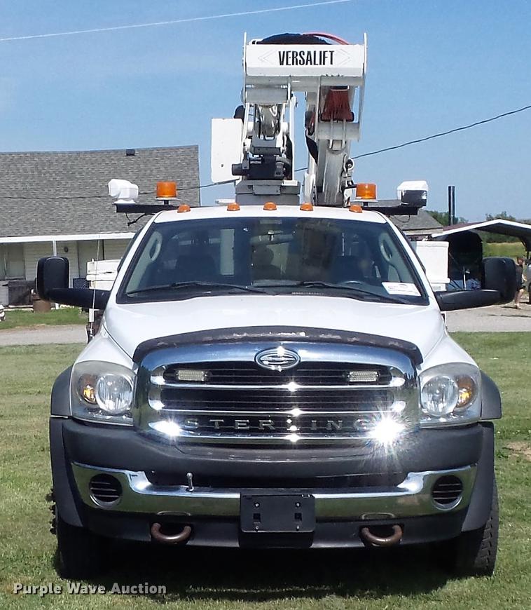 image for item DD7218 2008 Sterling Bullet bucket truck
