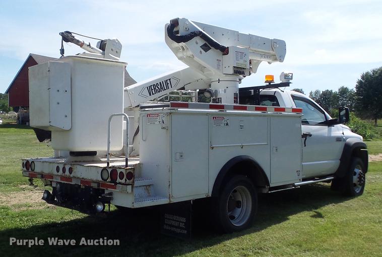 image for item DD7218 2008 Sterling Bullet bucket truck
