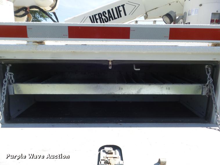 image for item DD7218 2008 Sterling Bullet bucket truck