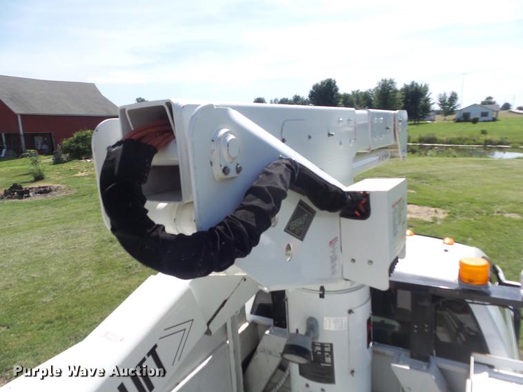 image for item DD7218 2008 Sterling Bullet bucket truck