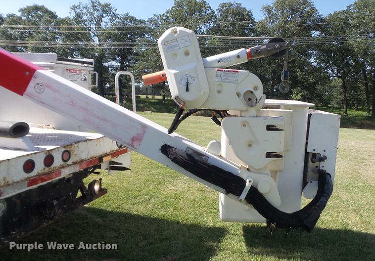 image for item DD7218 2008 Sterling Bullet bucket truck