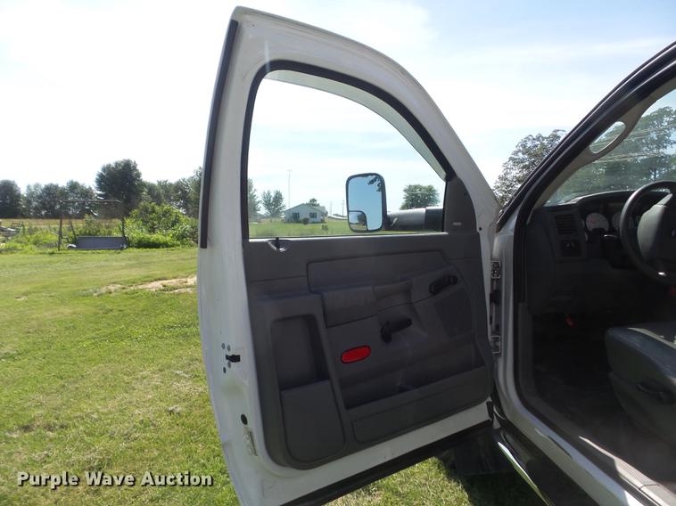 image for item DD7218 2008 Sterling Bullet bucket truck