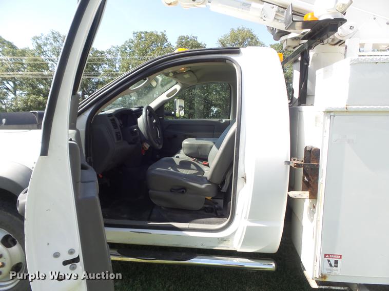 image for item DD7218 2008 Sterling Bullet bucket truck