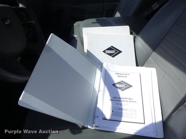 image for item DD7218 2008 Sterling Bullet bucket truck