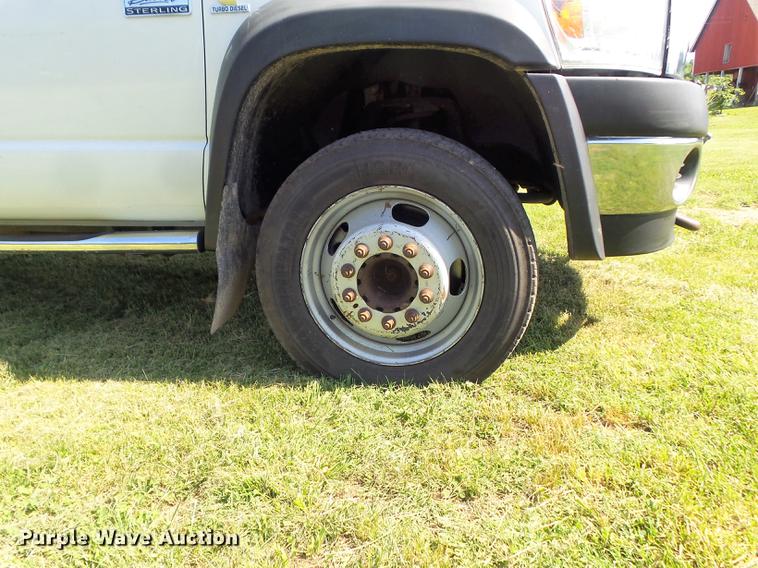 image for item DD7218 2008 Sterling Bullet bucket truck