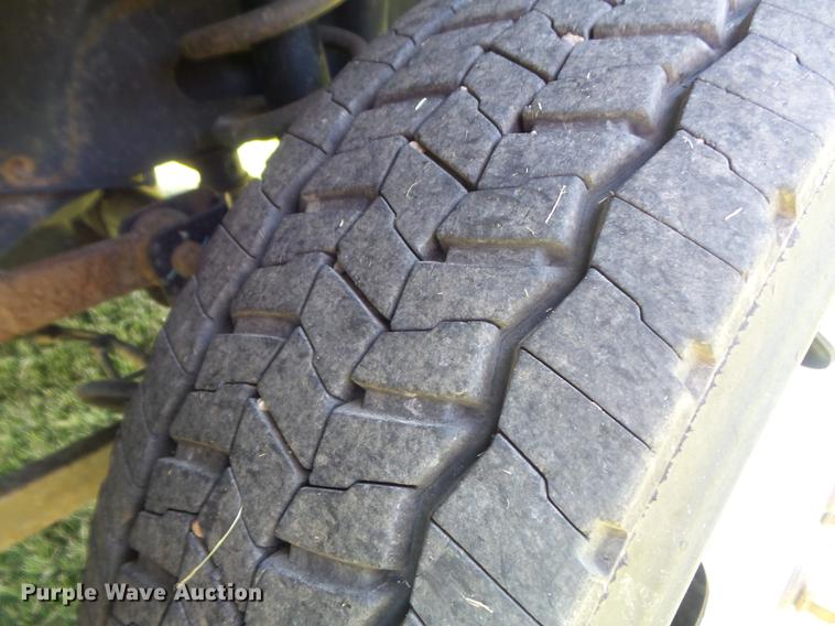 image for item DD7218 2008 Sterling Bullet bucket truck