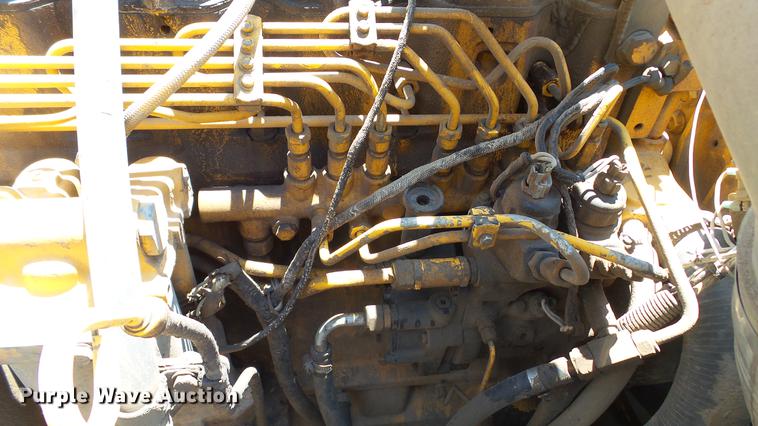 image for item DD7261 2003 John Deere 330C LC excavator