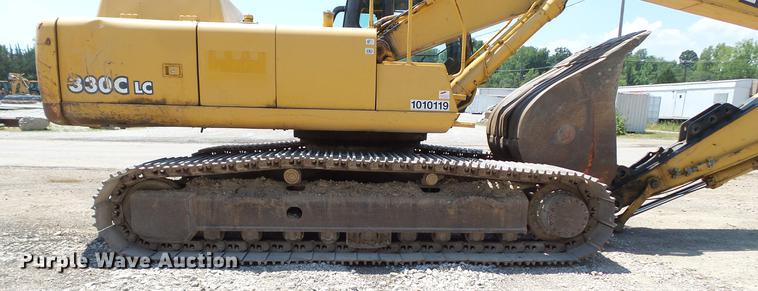 image for item DD7261 2003 John Deere 330C LC excavator