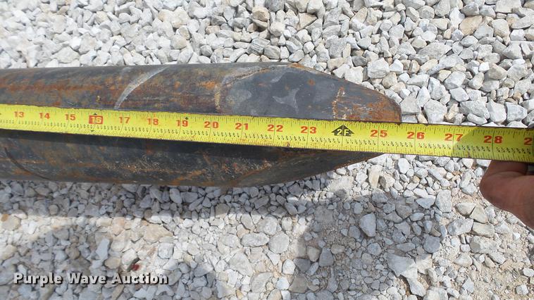 image for item DD7267 NPK E210A hammer