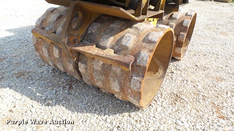 image for item DD7271 1994 Rammax RW1404 trench compactor