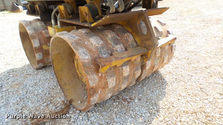 image for item DD7271 1994 Rammax RW1404 trench compactor