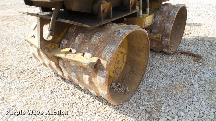 image for item DD7271 1994 Rammax RW1404 trench compactor