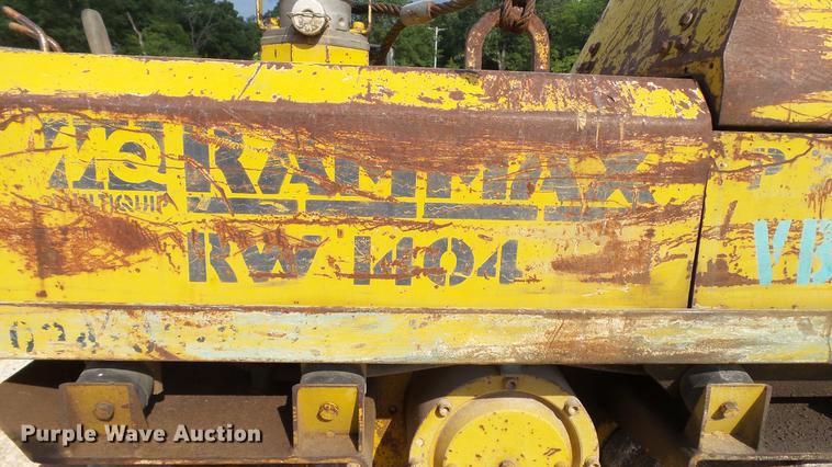 image for item DD7271 1994 Rammax RW1404 trench compactor
