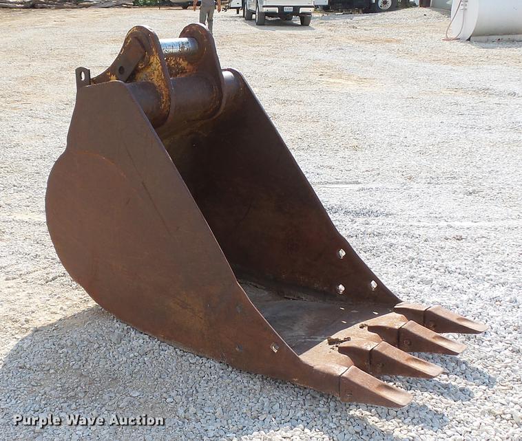 image for item DD7272 Excavator bucket