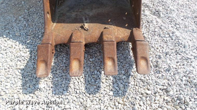 image for item DD7272 Excavator bucket