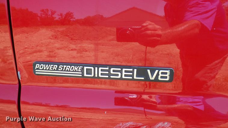 image for item DD7288 2001 Ford F550 Super Duty XLT service truck with crane