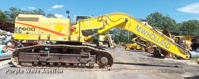 image for item DD7290 1998 New Holland EC600 excavator