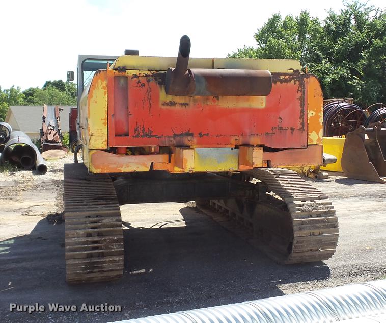 image for item DD7290 1998 New Holland EC600 excavator