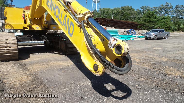 image for item DD7290 1998 New Holland EC600 excavator