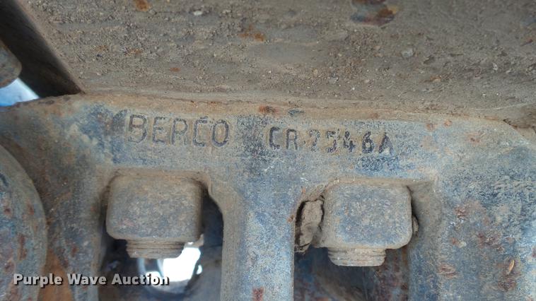 image for item DD7290 1998 New Holland EC600 excavator