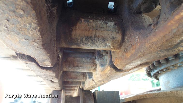 image for item DD7290 1998 New Holland EC600 excavator