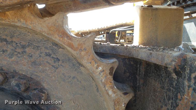 image for item DD7290 1998 New Holland EC600 excavator