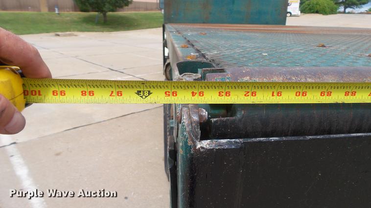 image for item DD7314 1995 Ford F700 flat dump bed truck