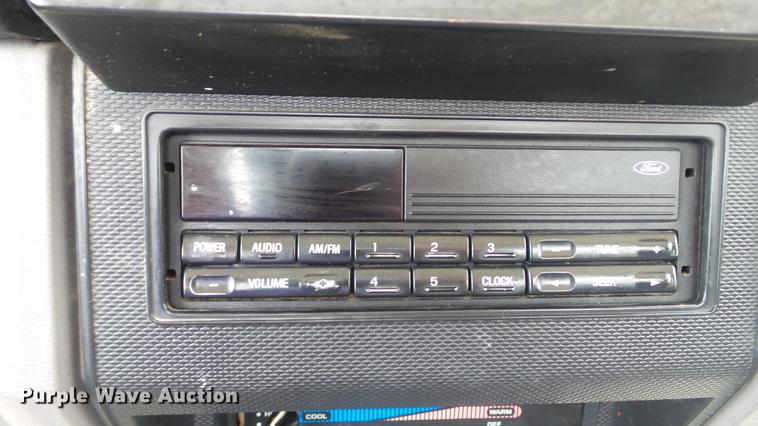 image for item DD7314 1995 Ford F700 flat dump bed truck