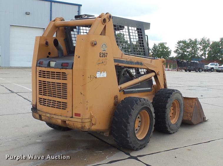 image for item DD7316 2005 Case 445 skid steer