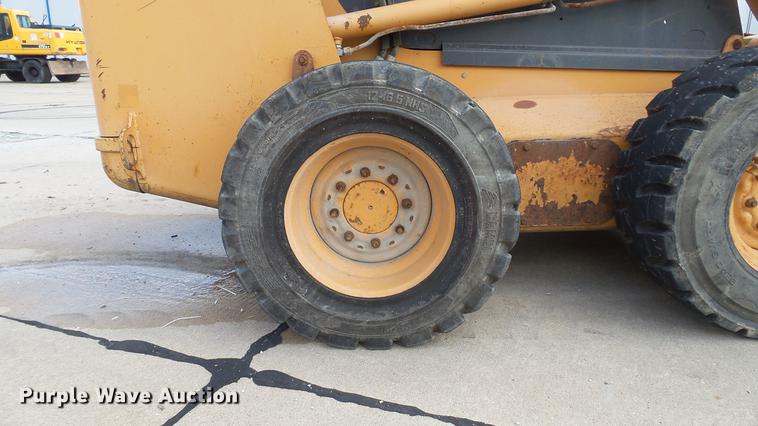 image for item DD7316 2005 Case 445 skid steer