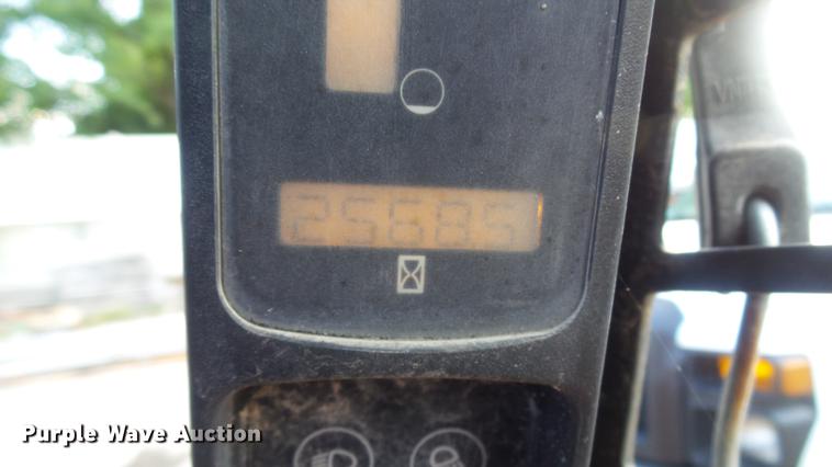 image for item DD7318 Case 445 skid steer